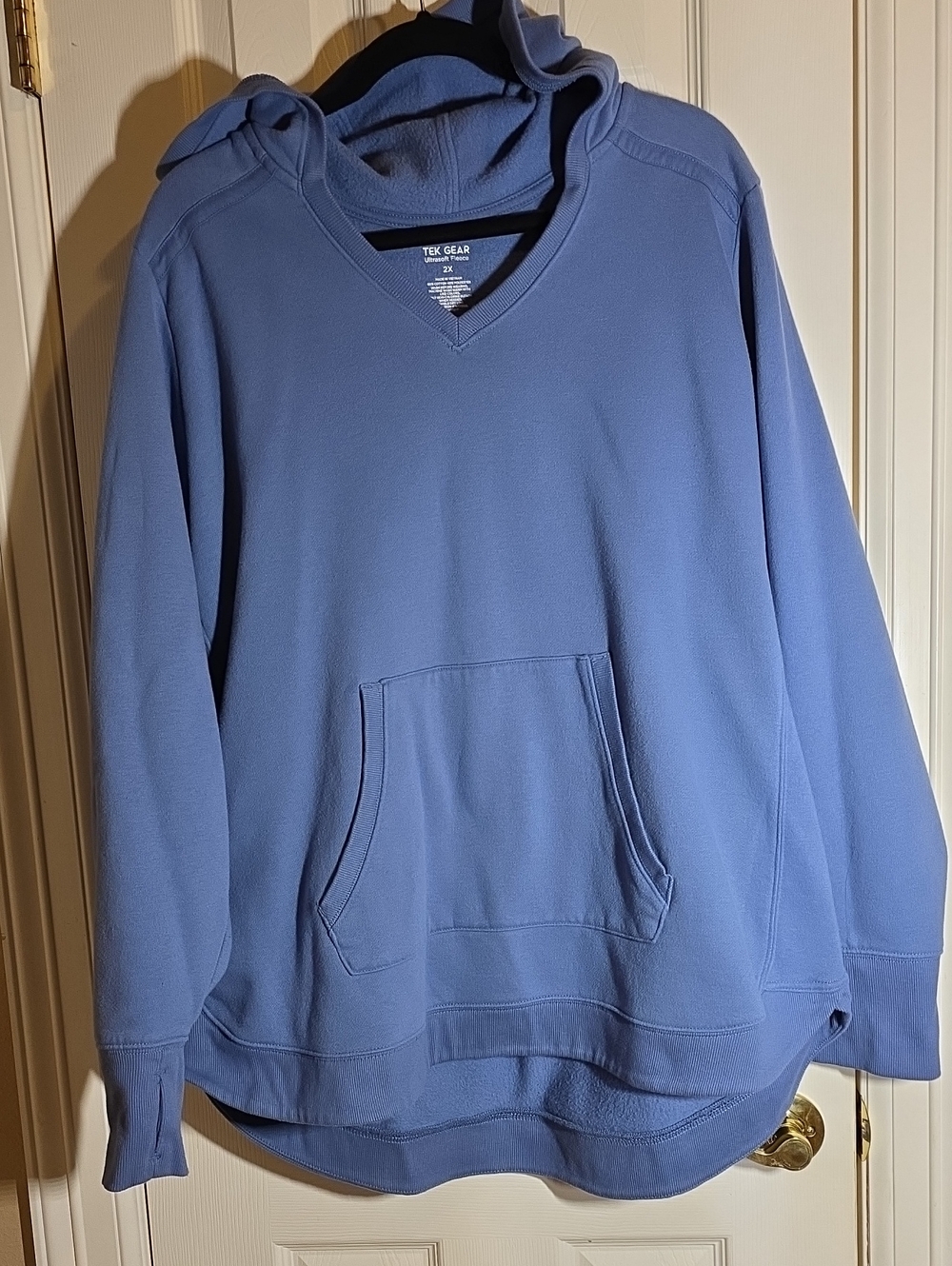 tek gear Men's Hooded Pullover Sweatshirt in Dusty Blue